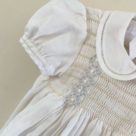Pili Carrera Smocked Smocked White Romper 18 Months - Picture 2 of 9